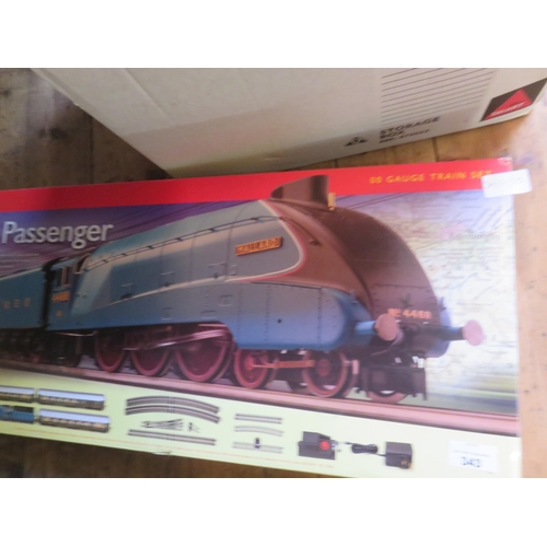 343 - Boxed Hornby Mallard Passenger Train Set