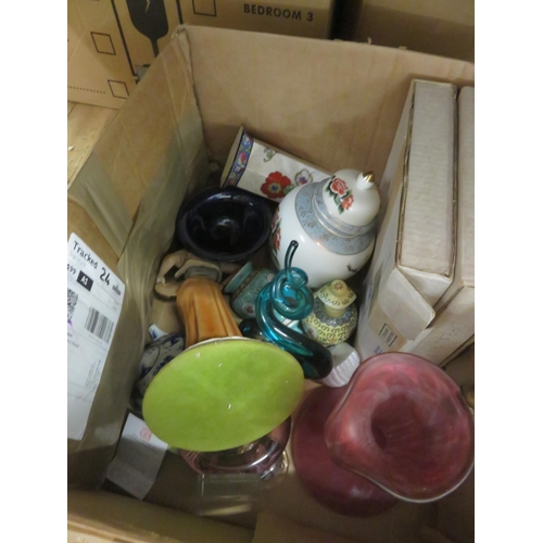 247 - Box of Bric-a-Brac