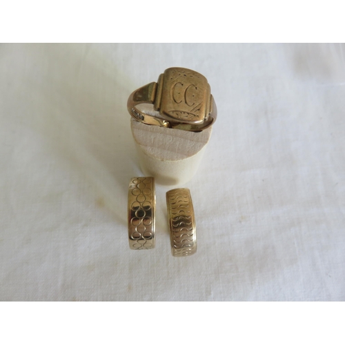 119 - Two 9ct Gold Bands - 9ct Gold Signet Ring 13grams