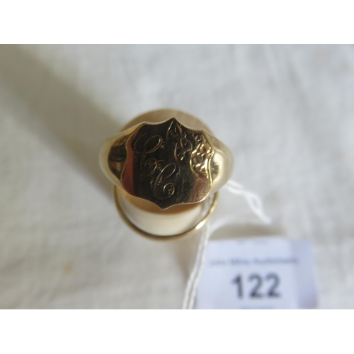 122 - 9ct Gold Band, 9ct Gold Signet Ring 6.1 grams