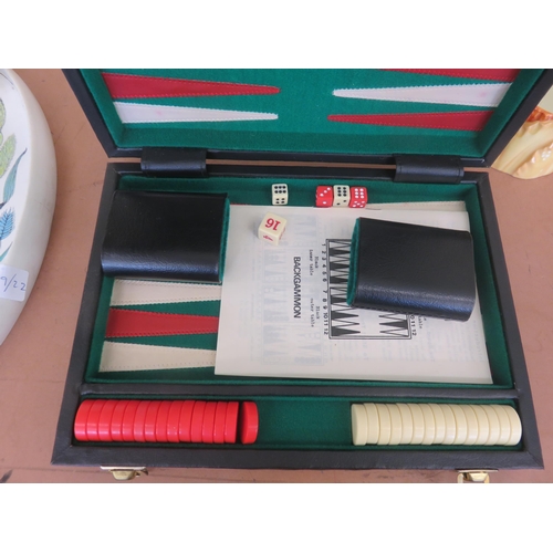 164 - Travel Backgammon Set