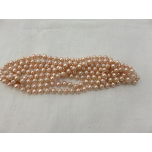 136 - Box with Pink Pearls