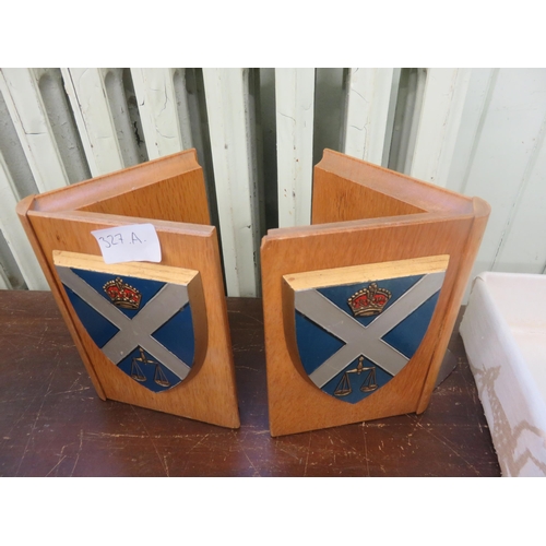 327A - Heraldic Book Ends