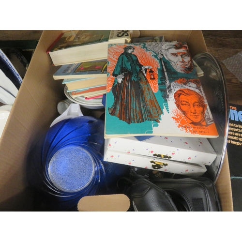 316 - Box of Bric-a-Brac