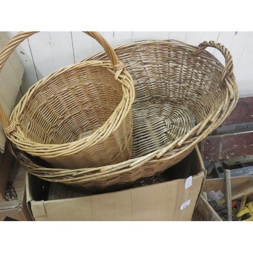 374 - Large lot of Wicker Baskets