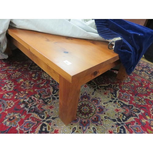 343 - Pine Coffee Table