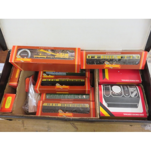 325 - Set of Hornby Railway Electric Train Set in original box with operators manual