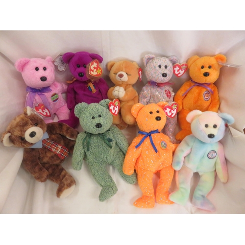 252 - Box of Nine Beanie Babies, including Hope and BB Bear