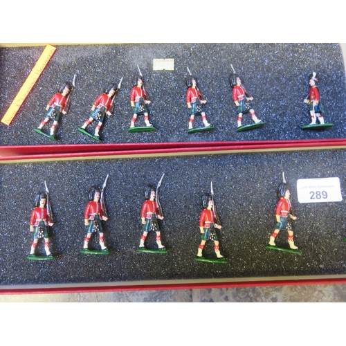 289 - Two Boxed sets of 6 Argyll & Sutherland Highlanders Lead Model Soldiers