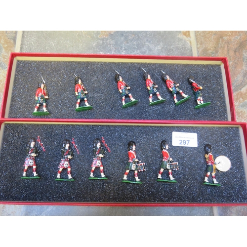 297 - Two boxed sets of Black Watch Lead Model Soldiers