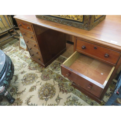 399 - 19th Century Mahogany Double Pedestal Writing Desk