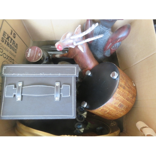 433 - Box of bric-a-brac