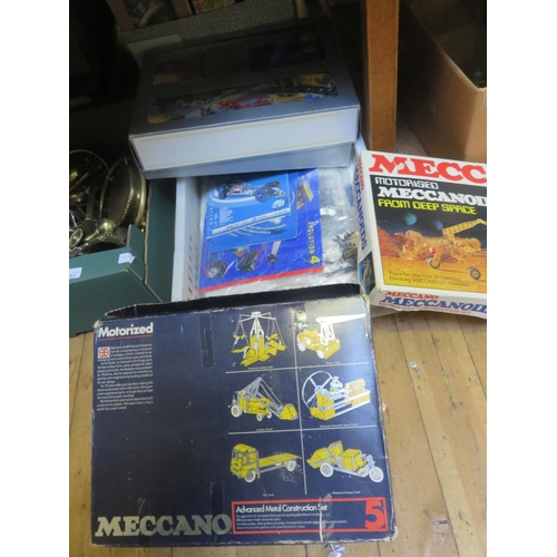 284 - Box With Meccano and Lego