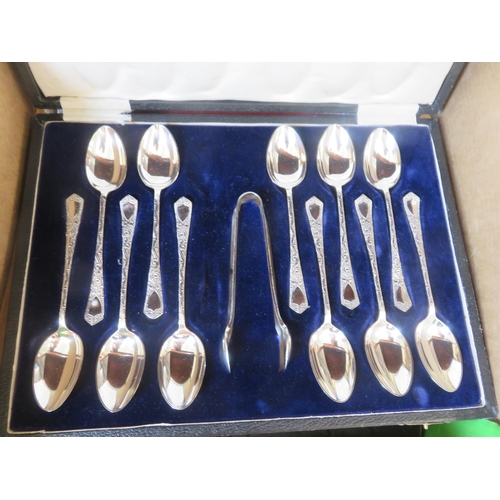 305 - Box of Cutlery Sets