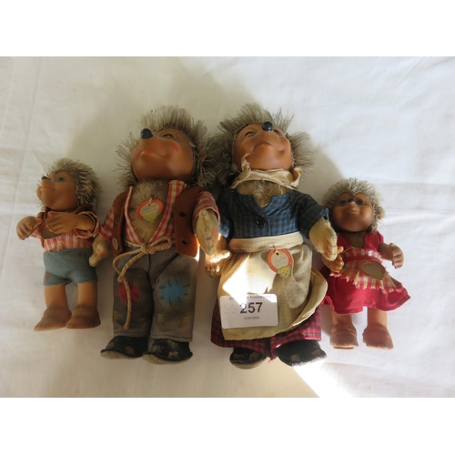 257 - Four Steiff Figures