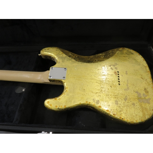 420 - Electric Guitar in Hard Case