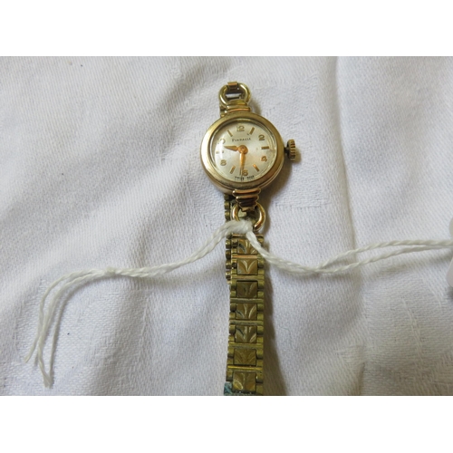 97 - 9ct Gold Ladies Pinnacle Wrist Watch