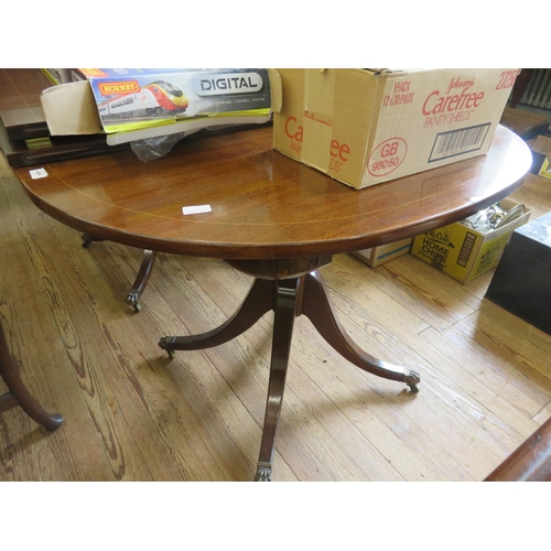 454 - Inlaid Mahogany Double Pedestal Dining Table With Two Leaves