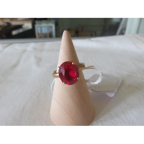 70 - 9ct Gold and Pink Stone Dress Ring