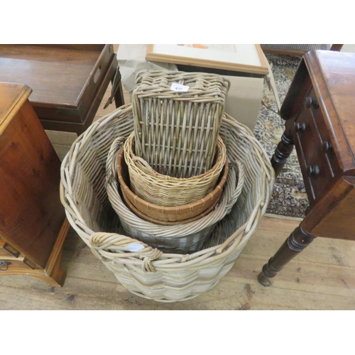 438 - Large Quantity of Various Baskets