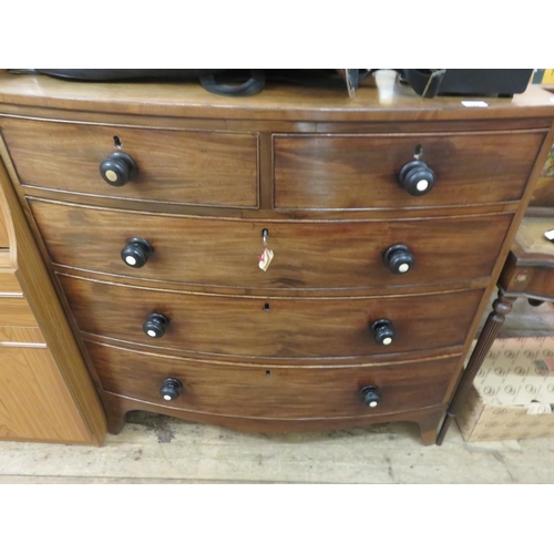 478 - Mahogany Three Long, Two Short Bow Front Chest of Drawers