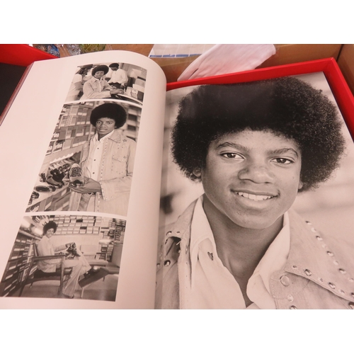 Large heavy Book, The Official Michael Jackson Opus