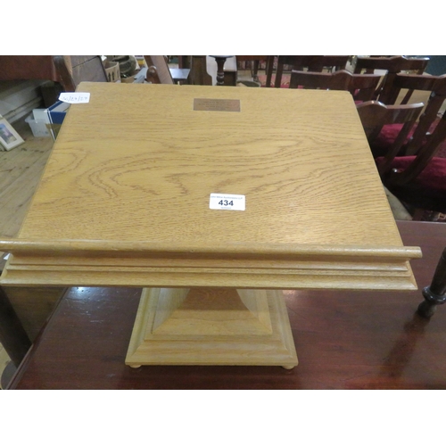 434 - Oak Lectern 