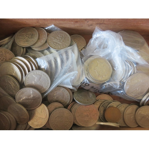 109 - Box of mixed Coinage