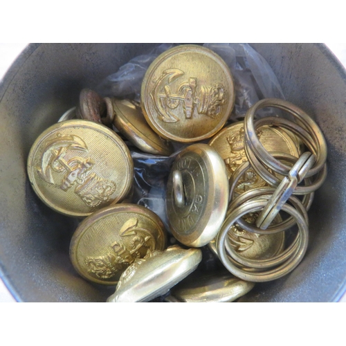 90 - Small quantity of Military Buttons