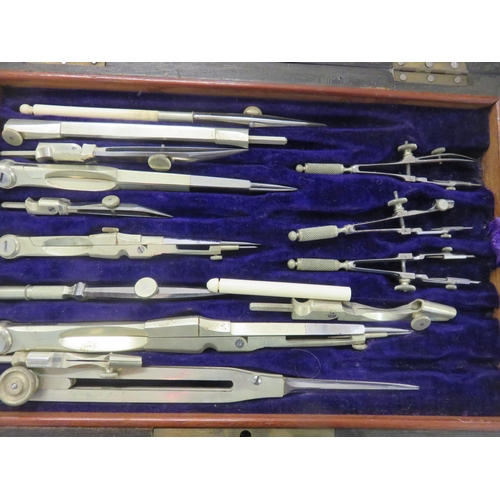 261 - Cased Drawing Set