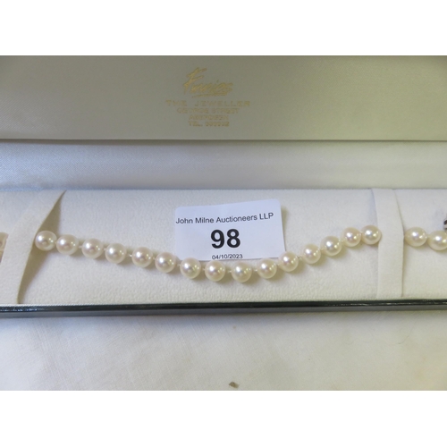 98 - Boxed Pearl Bracelet on 9ct. Gold Clasp