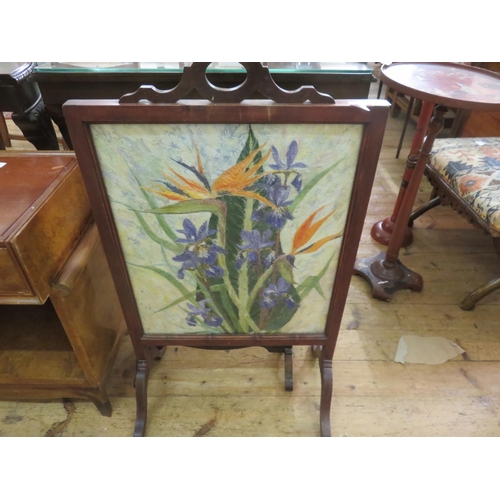 470 - Mahogany Framed Tapestry Fire Screen