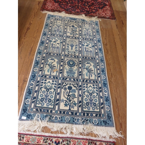 484 - Fringed Blue on White Rug - 35