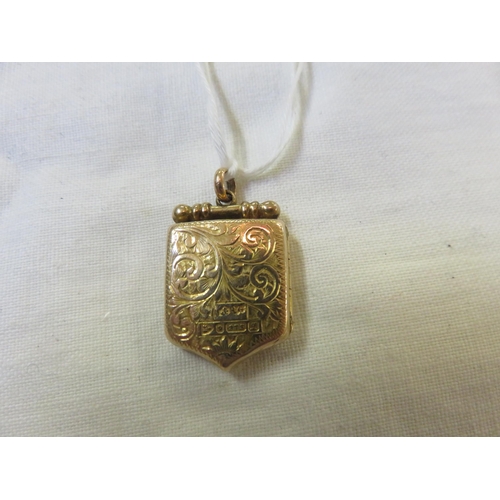 87 - 9ct Gold Locket