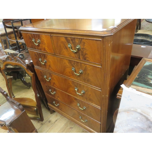 447 - Mahogany Chest of Drawers