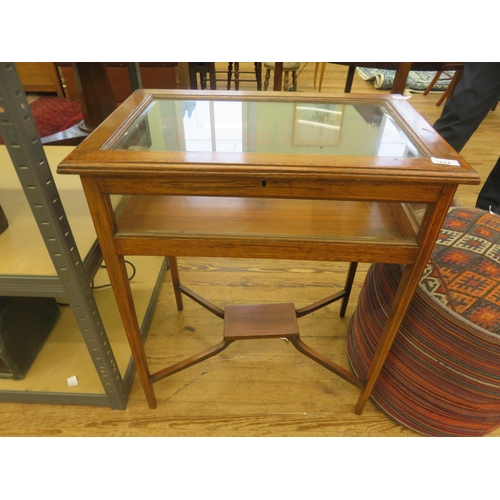 424 - Lidded Wood and Glass Display Cabinet