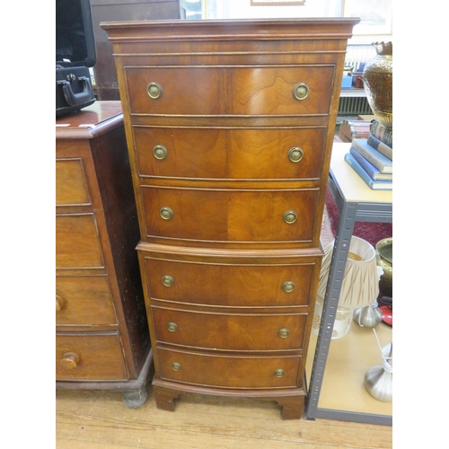 431 - Chest of Drawers