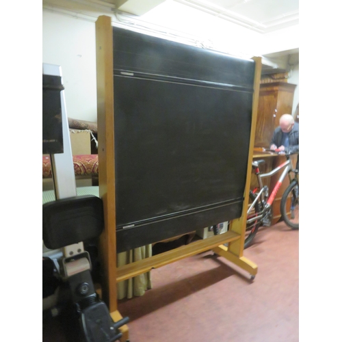 500 - Wilson and Garden Rotating Blackboard on Wooden Stand