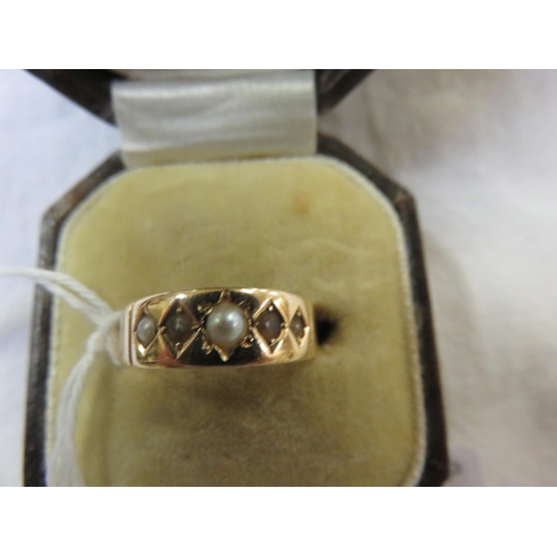 60 - Victorian 15ct Gold and Seed Pearl Ring