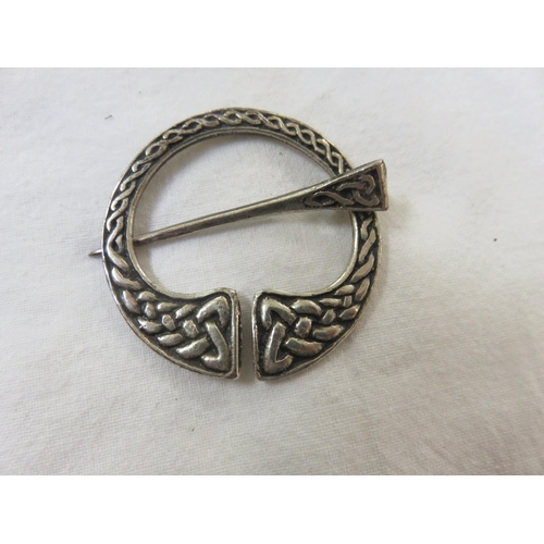 84 - Vintage Silver Penannular Brooch with Celtic Knot Work Design