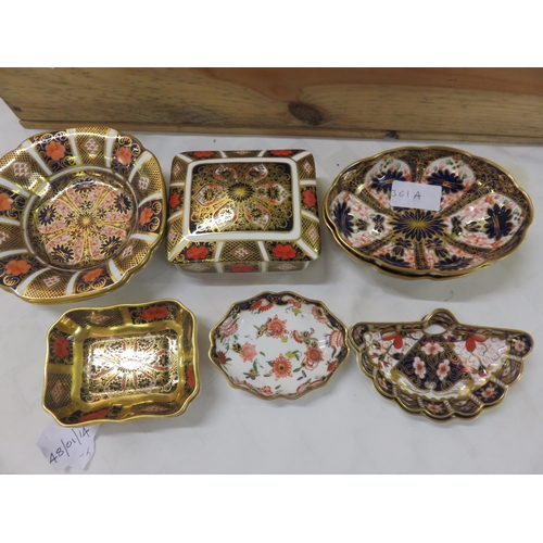 361A - Royal Crown Derby Fan Shaped Dishes, Oval Dish, Box and two Rectangular Pin Dishes, Royal Crown two ... 