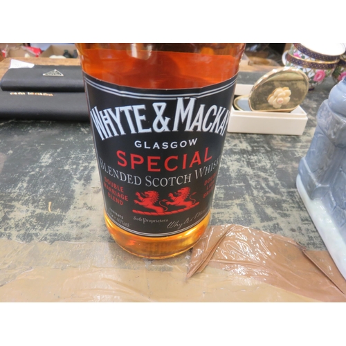 269 - Bottle of Whyte & MacKay Special