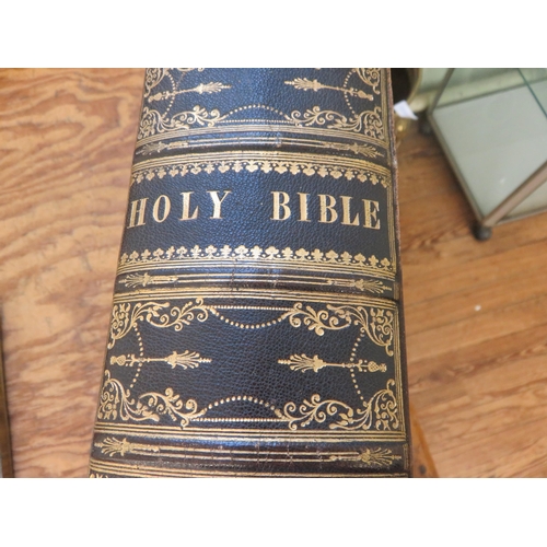 366 - Large Bible