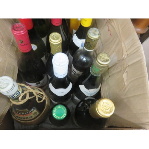 432 - Mixed Box of White and Rose Wines, Fourteen Bottle