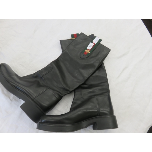 457 - Gucci Knee High Black Leather Ladies Boots, size 40