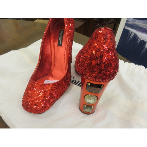 468 - Dolce & Gobbana Red sequinned high heel shoes, size 39