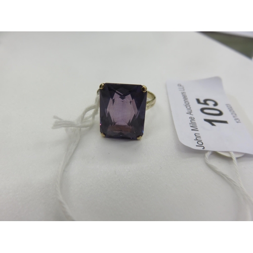 105 - 9ct. Gold Amethyst Ring