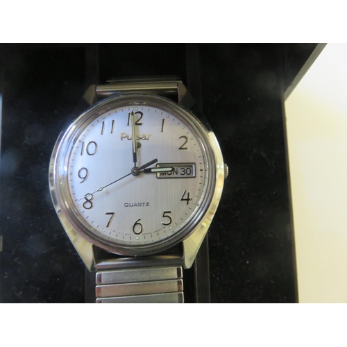 120 - Gents Pulsar Wrist Watch