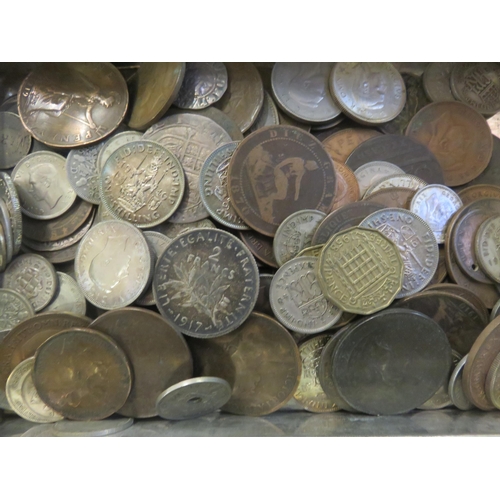 126 - Tin of Mixed Coinage