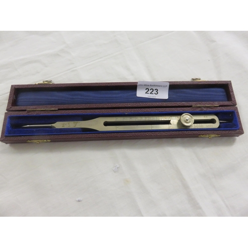 223 - Cased Drawing Instrument